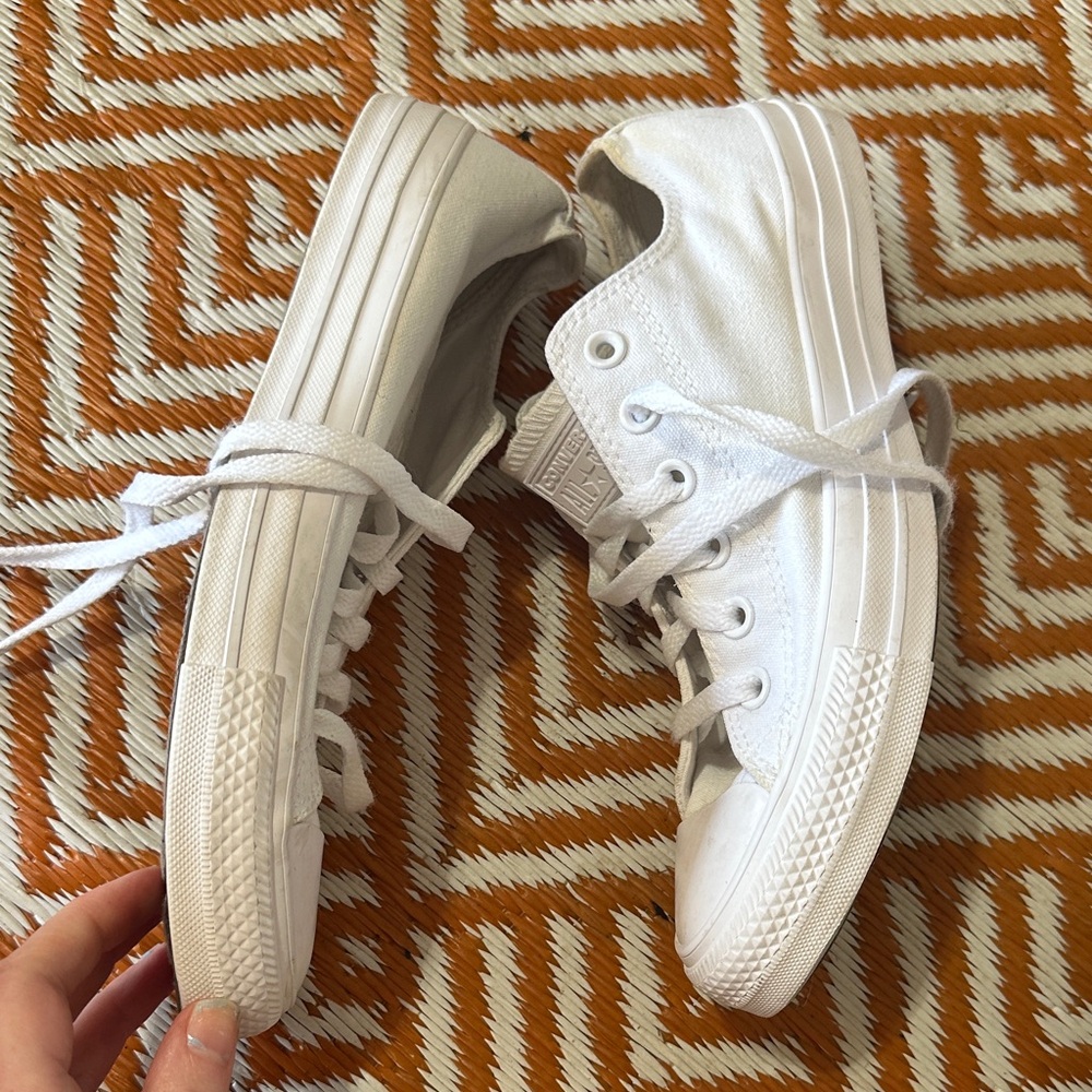 Converse White Low Top Sneakers whiteout - Picture 7 of 11